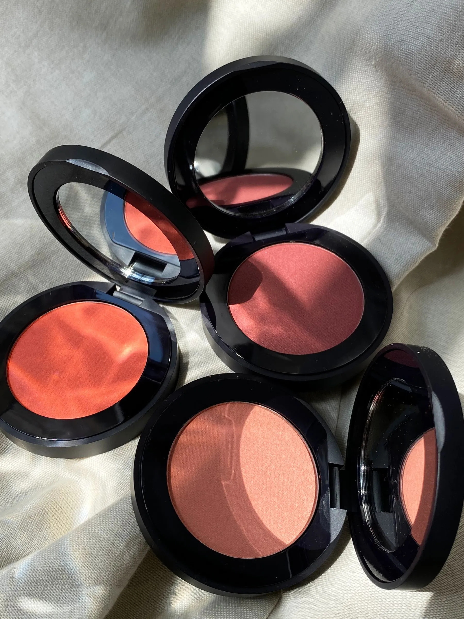 BLUSH