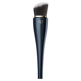 Clé de Peau Beauté High Coverage Foundation Brush