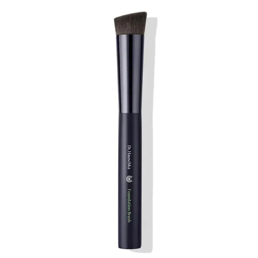 Dr. HAUSCHKA Foundation Brush