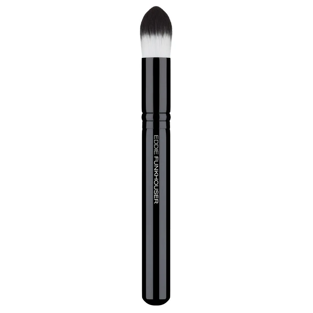 POINTED FOUNDATION BRUSH