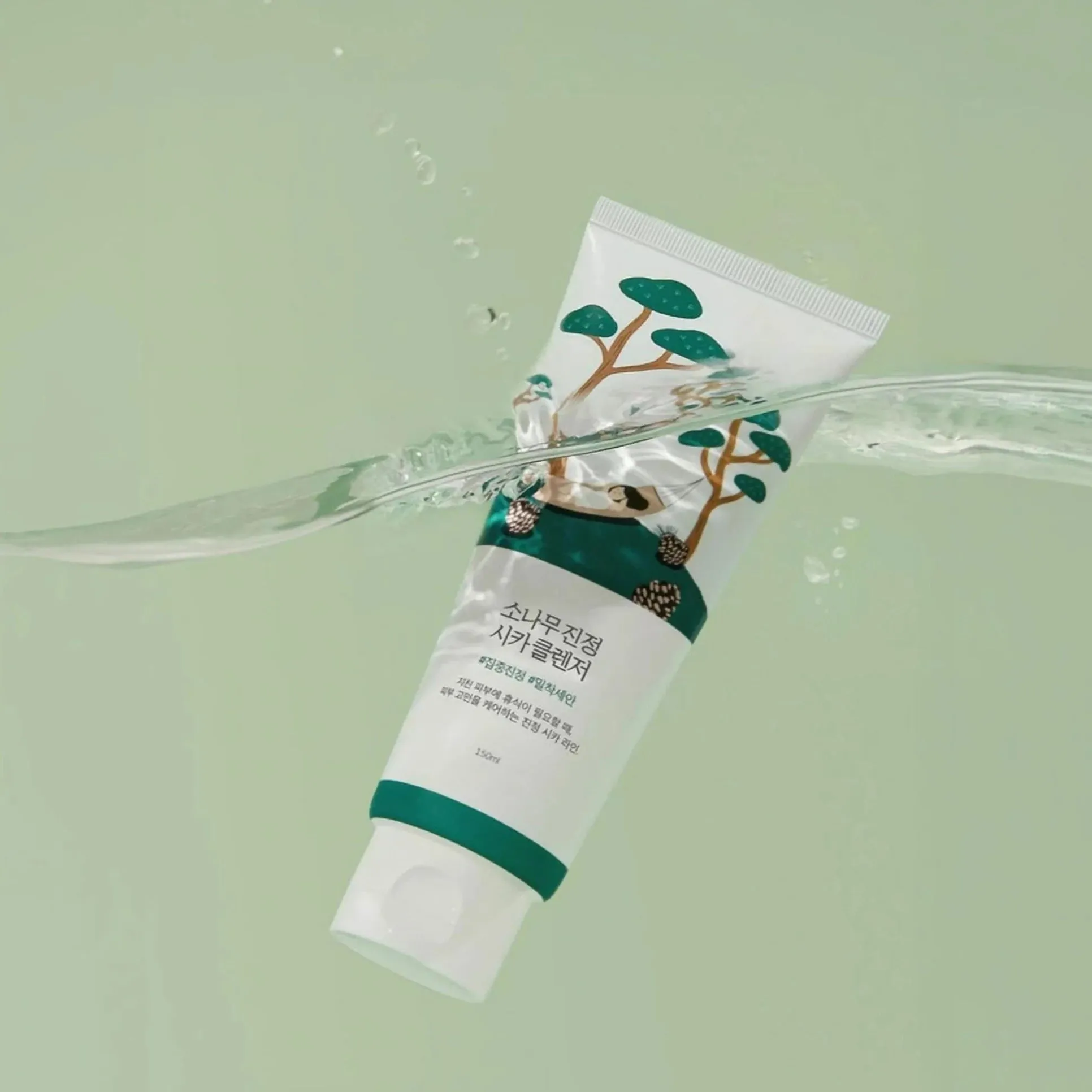 Round Lab Pine Calming Cica Cleanser 150ml